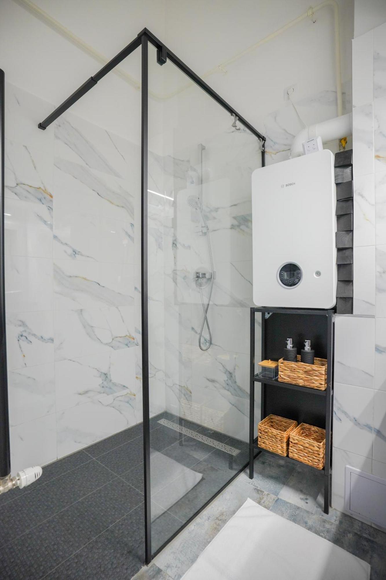Decor Apartman Егер Екстериор снимка